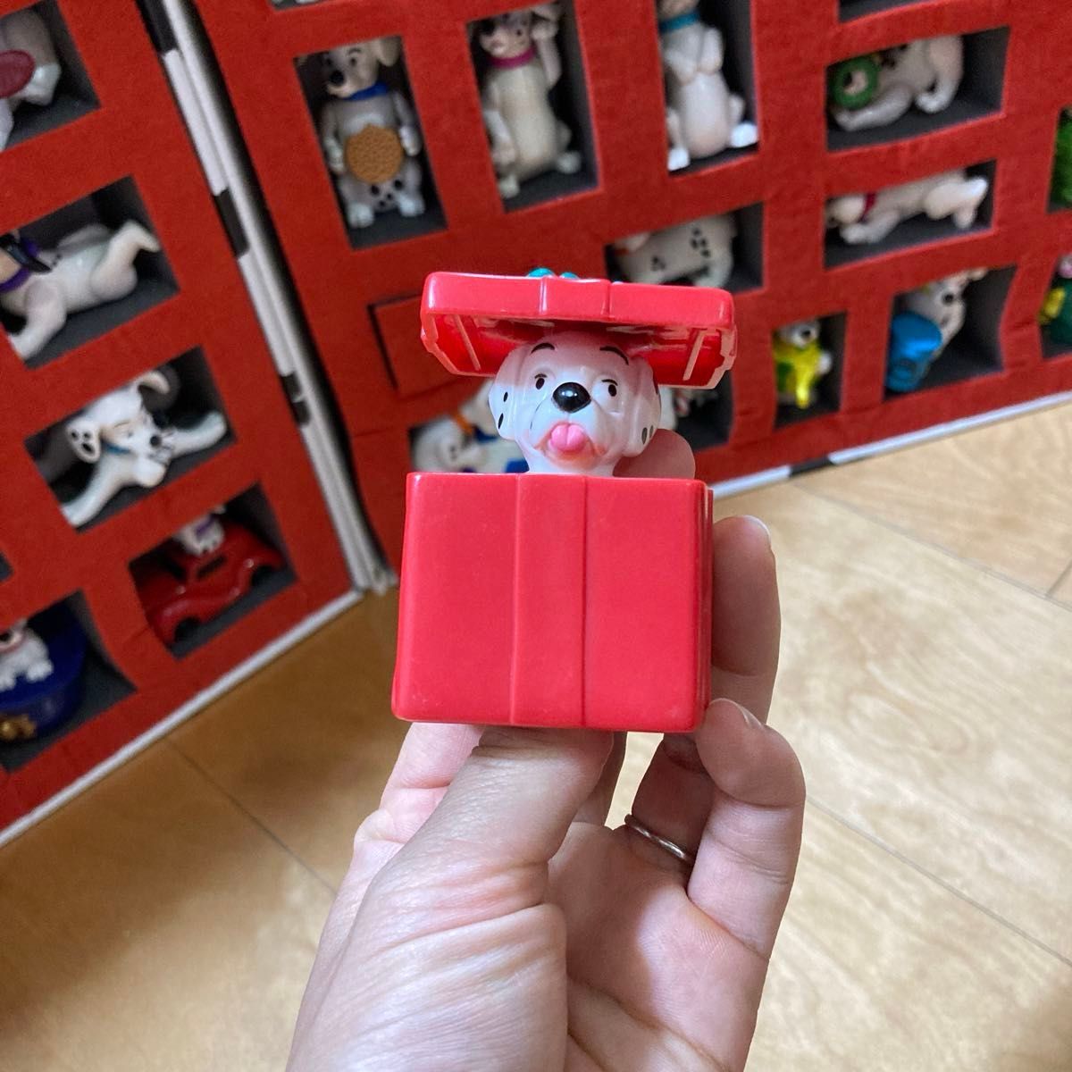 マクドナルド限定 101匹わんちゃん フィギュアボックスセット マクドナルド限定 101匹わんちゃん フィギュアボックスセット