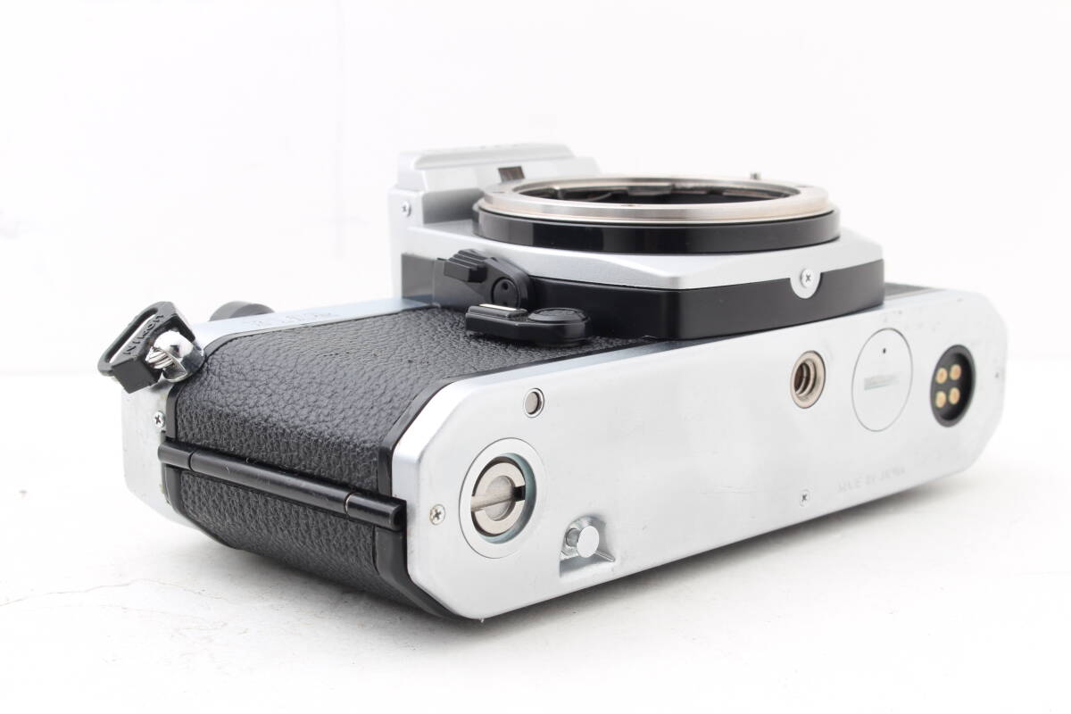 Yahoo!オークション - 完動品 Nikon ニコン New FM2 シルバー#48 Yahoo!オークション - 完動品 Nikon ニコン New FM2 シルバー#48