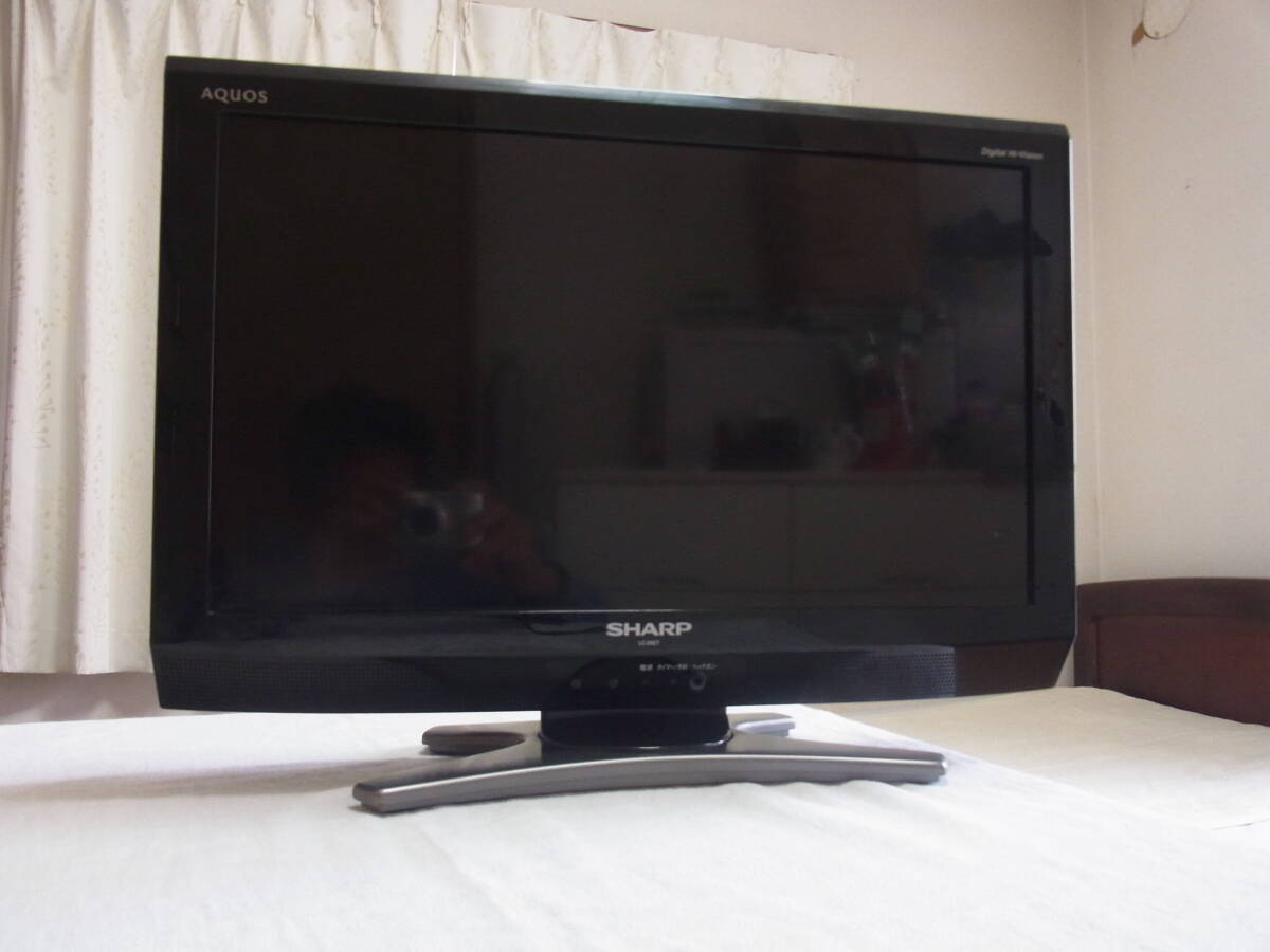 シャープ AQUOS 20型 液晶テレビ LC-20E7 2010年製 BCAS シャープ AQUOS 20型 液晶テレビ LC-20E7 2010年製 BCAS