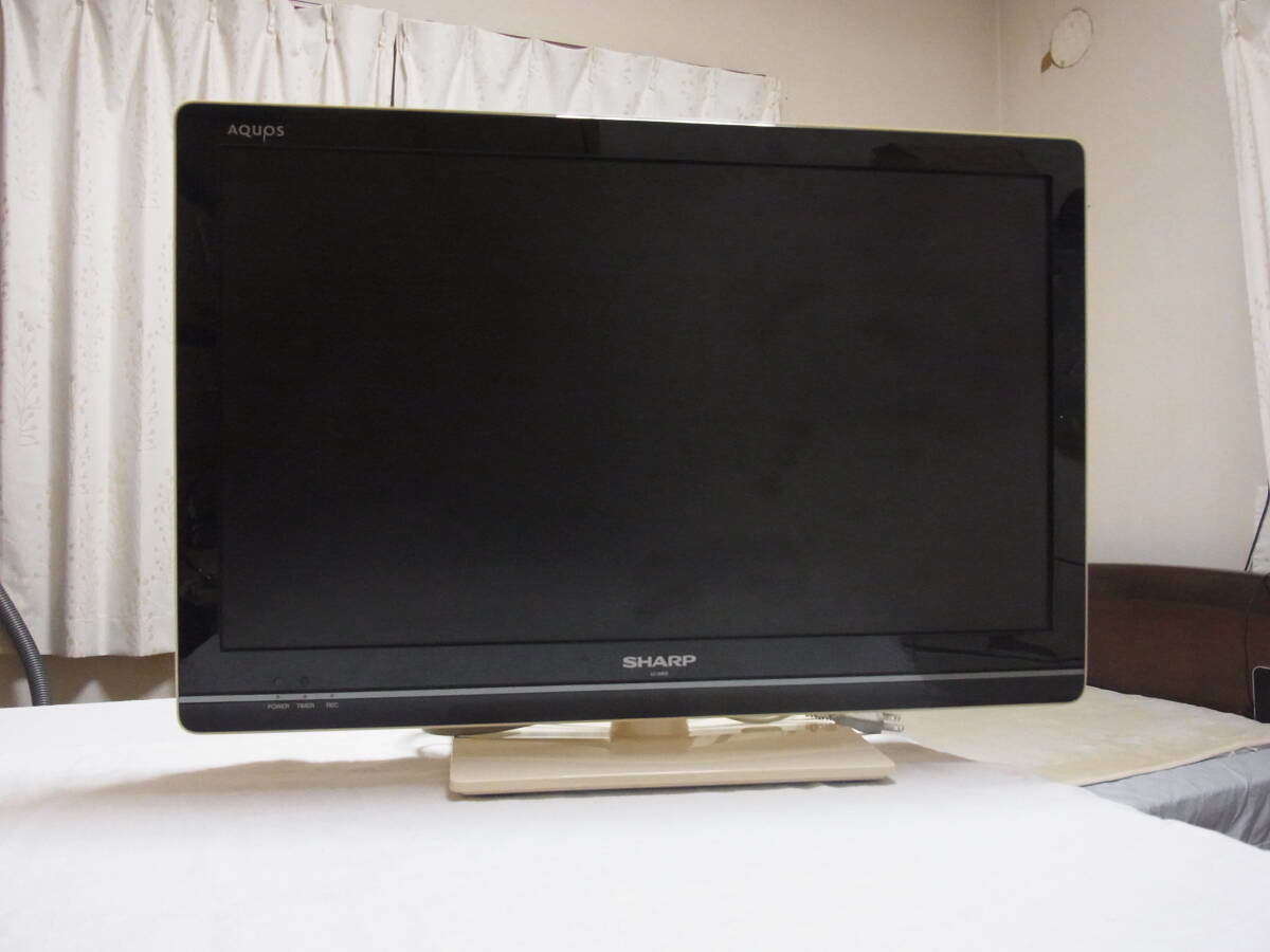 シャープ AQUOS 24型 液晶テレビ LC-24K5 2011年製 BCAS シャープ AQUOS 24型 液晶テレビ LC-24K5 2011年製 BCAS