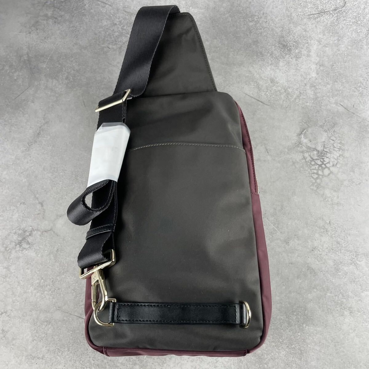 美品 希少色 ポールスミス Paul Smith メンズ ボディバッグ