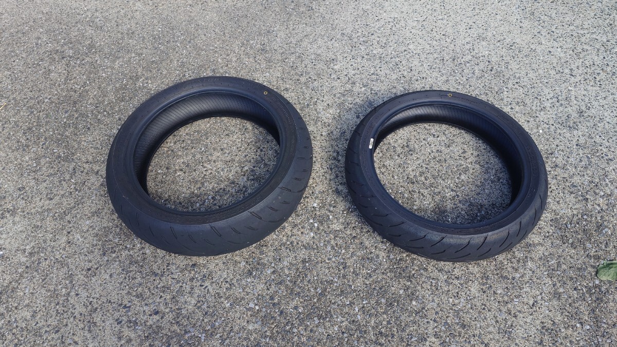 ◆DUNLOP (ダンロップ） SPORTMAX GPR-300　前後セット 120/70ZR17 160/60ZR17 ZX-4RR/SE 純正　2023年製造　ツーリング　タイヤ