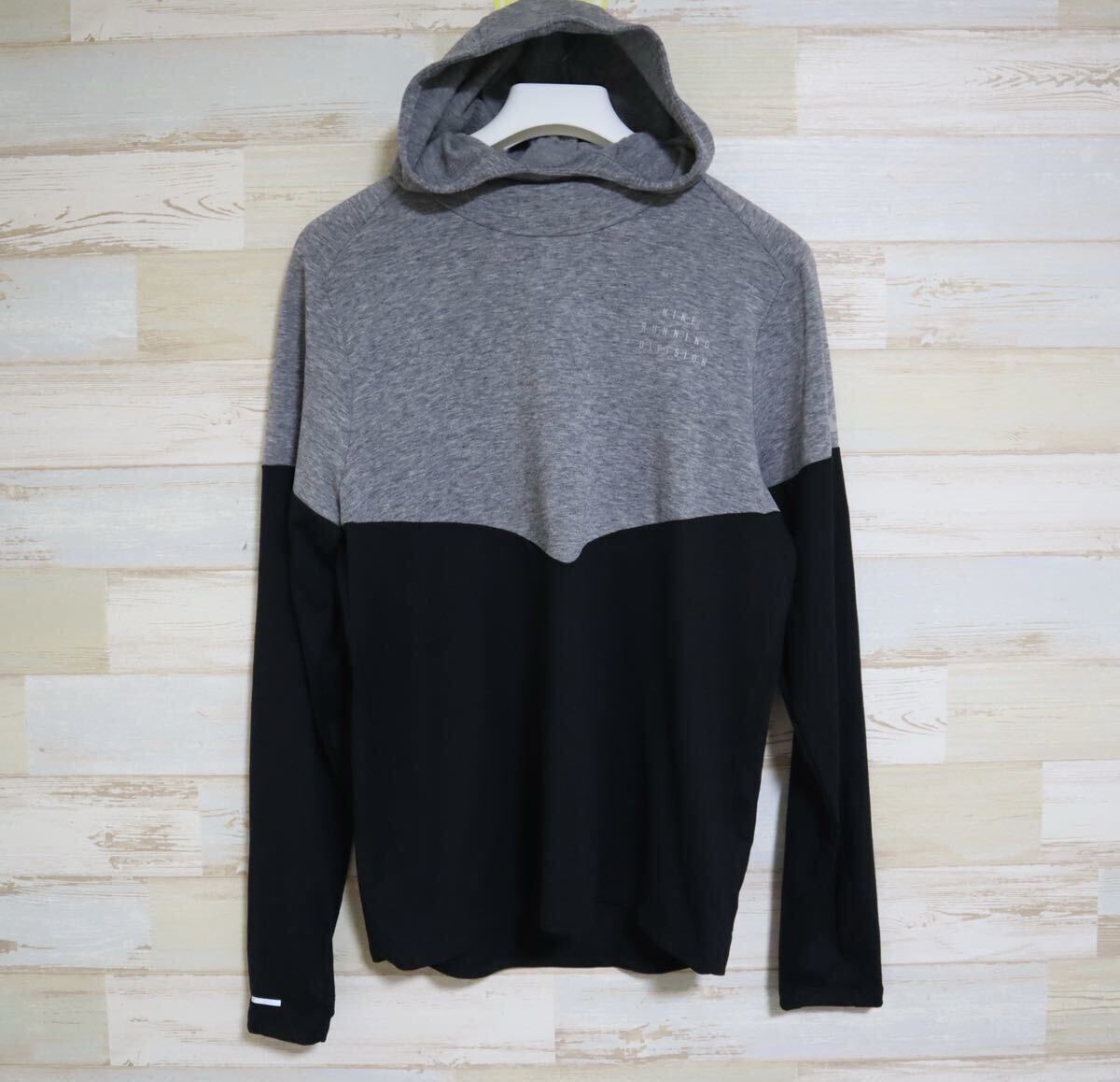 大迫傑 選手 着用 新品 定価13200円 Mサイズ NIKE ナイキ Therma 大迫傑 選手 着用 新品 定価13200円 Mサイズ NIKE ナイキ Therma