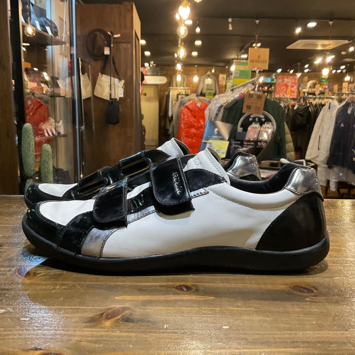 PRADA SPORT プラダスポーツ レザー エナメル ベルクロ PRADA SPORT プラダスポーツ レザー エナメル ベルクロ
