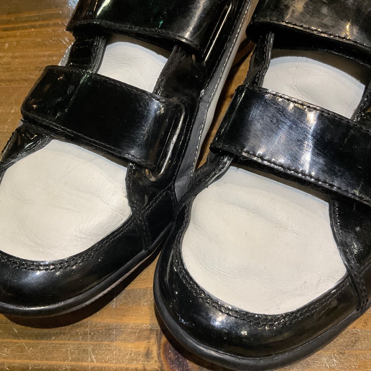 PRADA SPORT プラダスポーツ レザー エナメル ベルクロ PRADA SPORT プラダスポーツ レザー エナメル ベルクロ