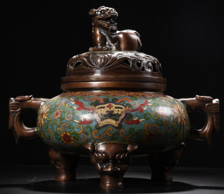中国 古銅青銅 金象嵌渦文 神獣鈕 三足香炉 鼎 合わせ箱 M 6678A 中国 古銅青銅 金象嵌渦文 神獣鈕 三足香炉 鼎 合わせ箱