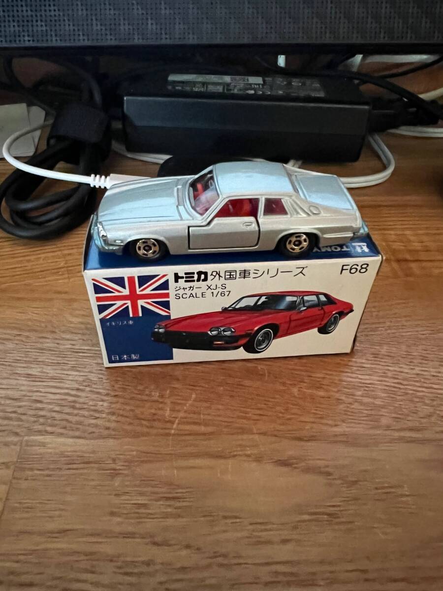 福袋 大丸 F68 青箱 トミカ - Yahoo!オークション ジャガー 外国 銀色 XJ-S 乗用車