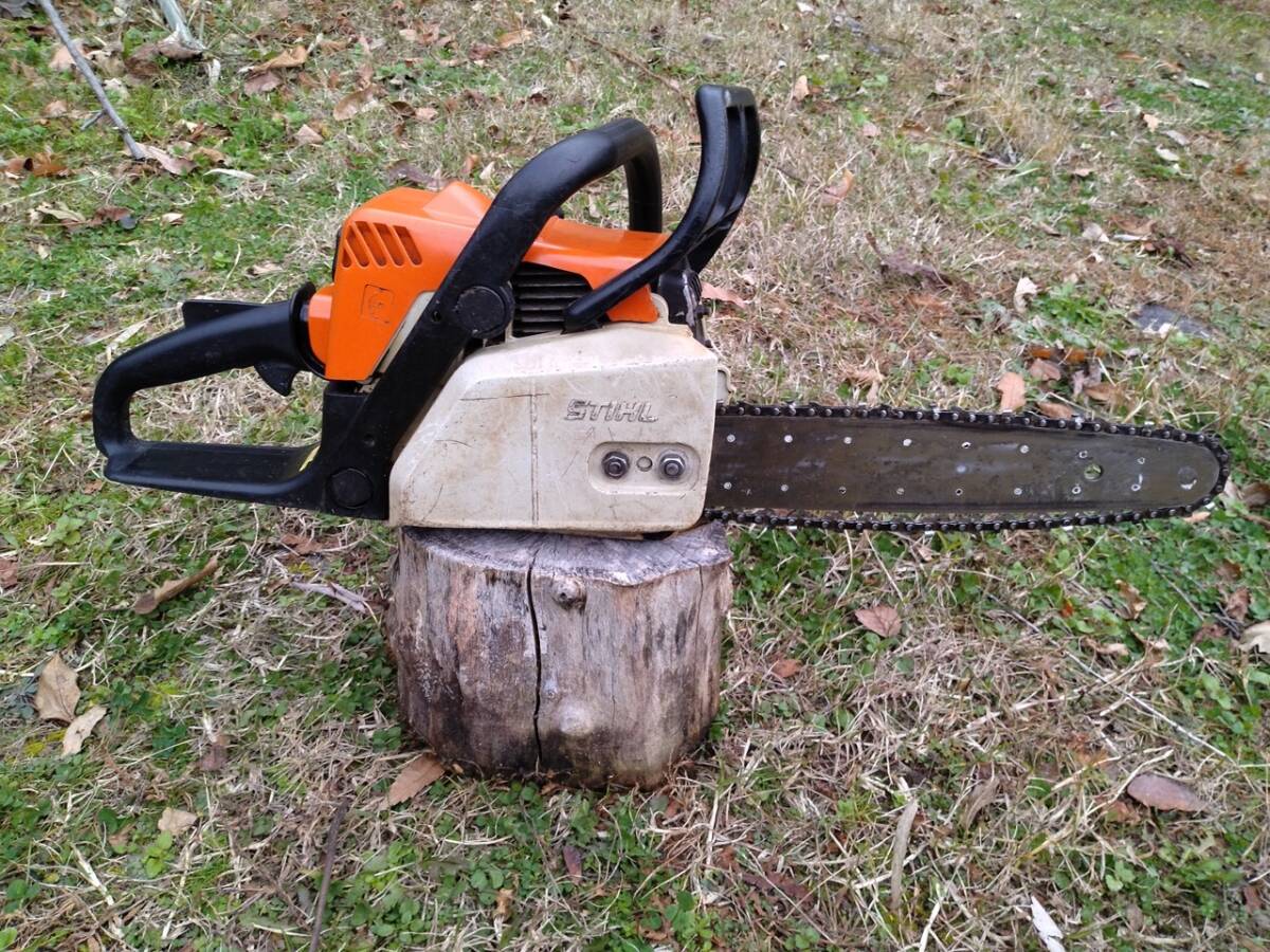 ジャンク】STIHL MS170CーE スチール チェーンソー エルゴ ジャンク】STIHL MS170CーE スチール チェーンソー エルゴ