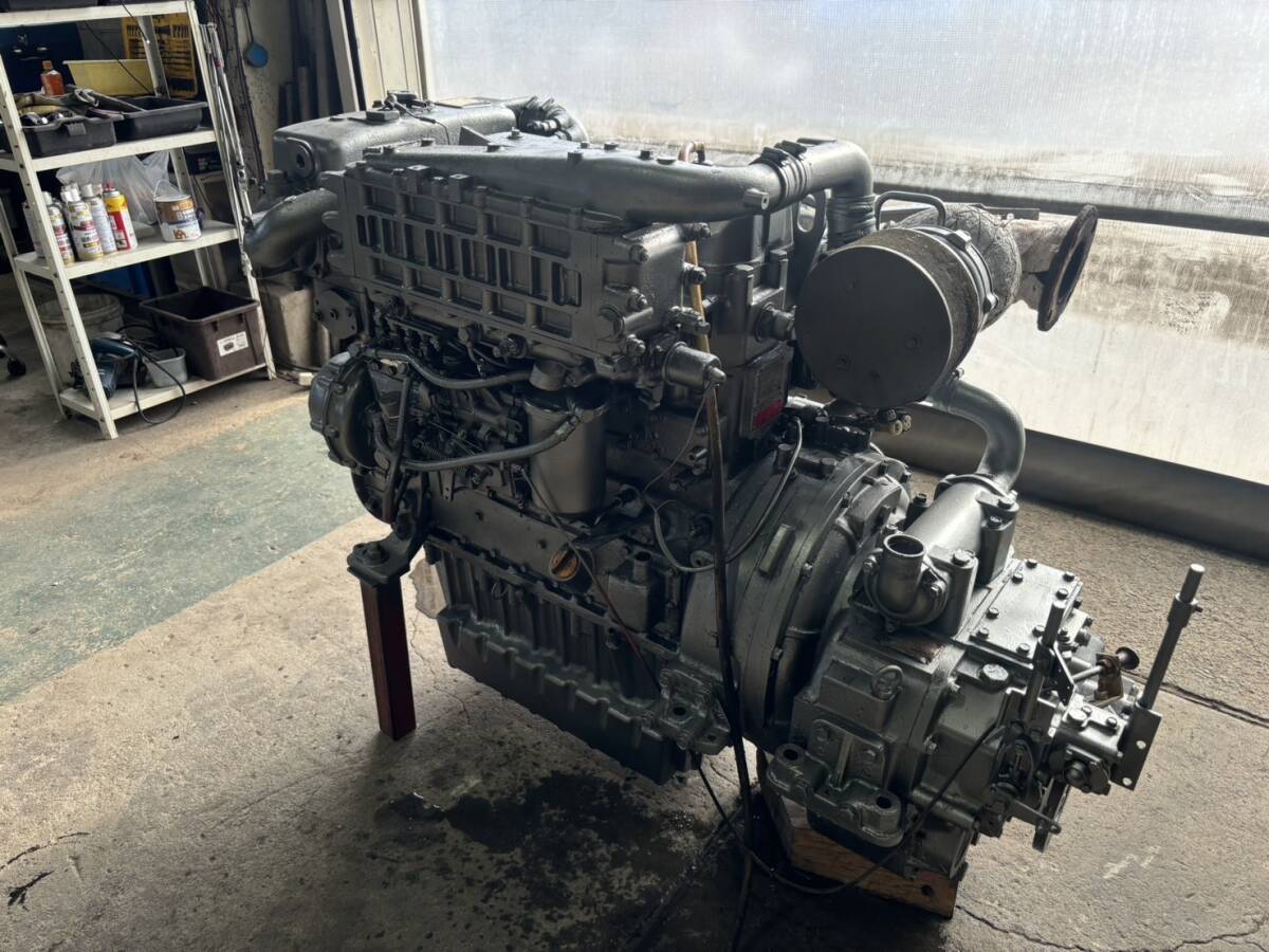yanmar ヤンマー船内機 4CH-STZ 165馬力 最大200馬力 減速比 yanmar ヤンマー船内機 4CH-STZ 165馬力 最大200馬力 減速比