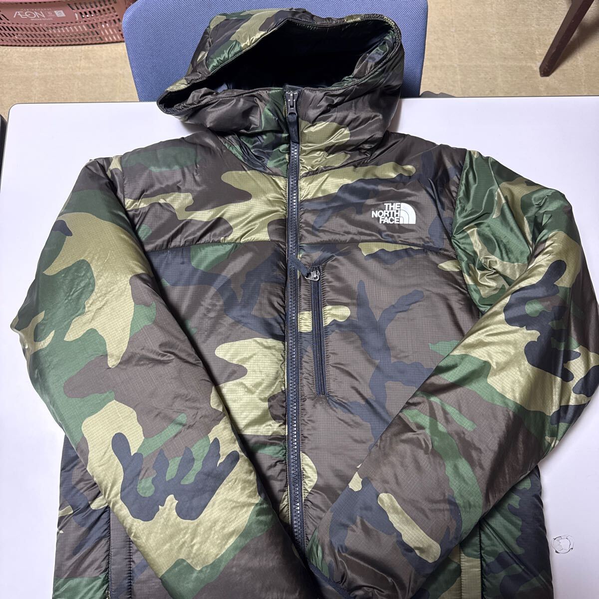 未使用新品!ノースフェイス!NOVELTY TRANGO PARKA 迷彩柄フードジャケット