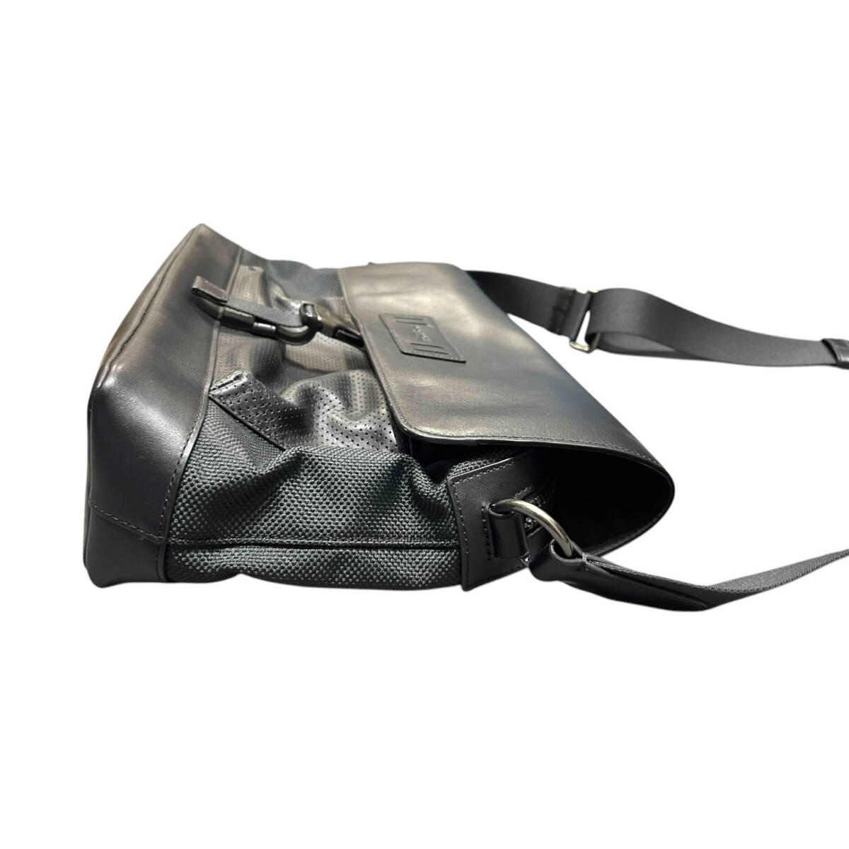 ■中古品■COACH コーチ ショルダーバッグ ブラック系 本體のみ ZE2061Z