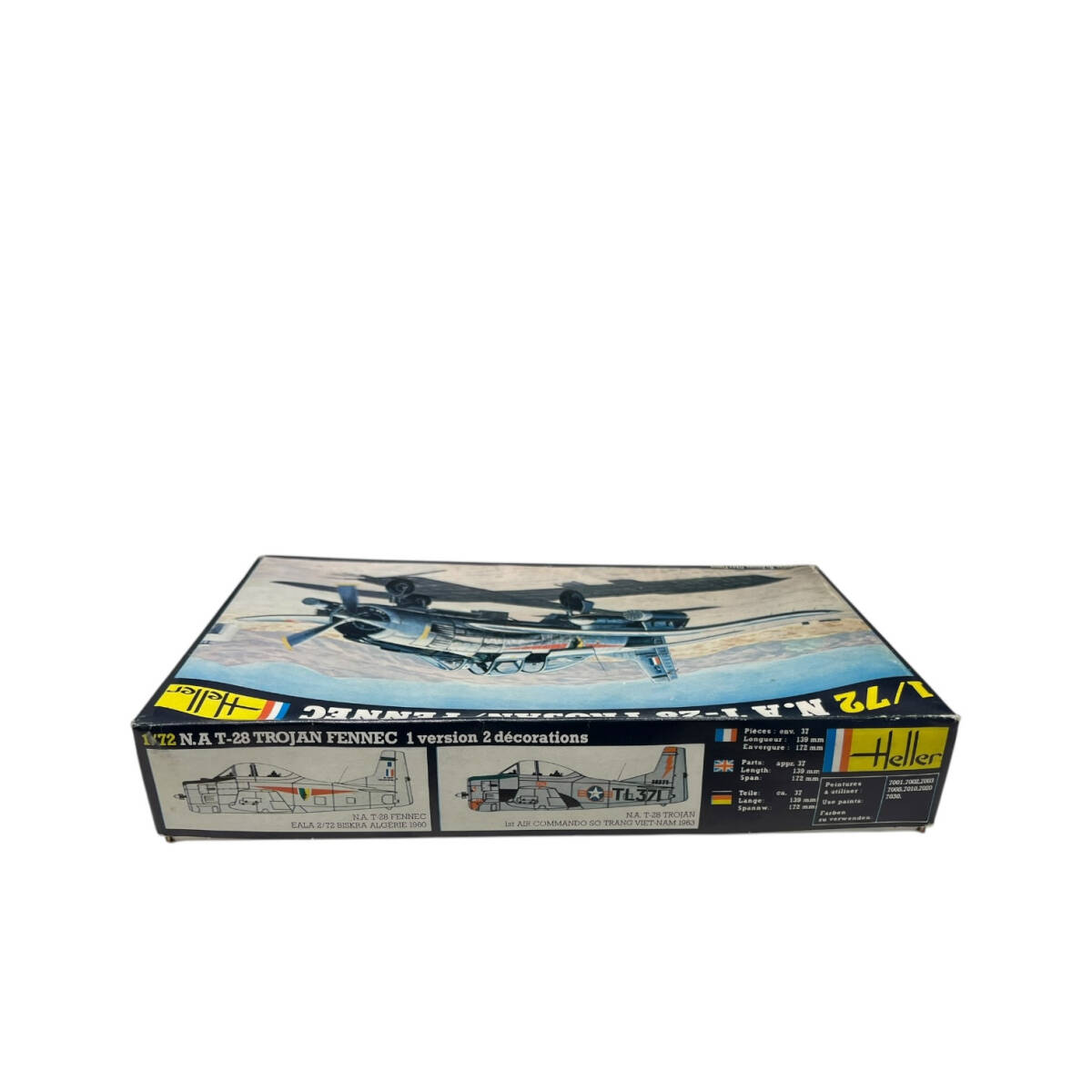 # не использовался товар #Heller 1/72 пластиковая модель N.A T-28 TROJAN/FENNEC ZE2513Z