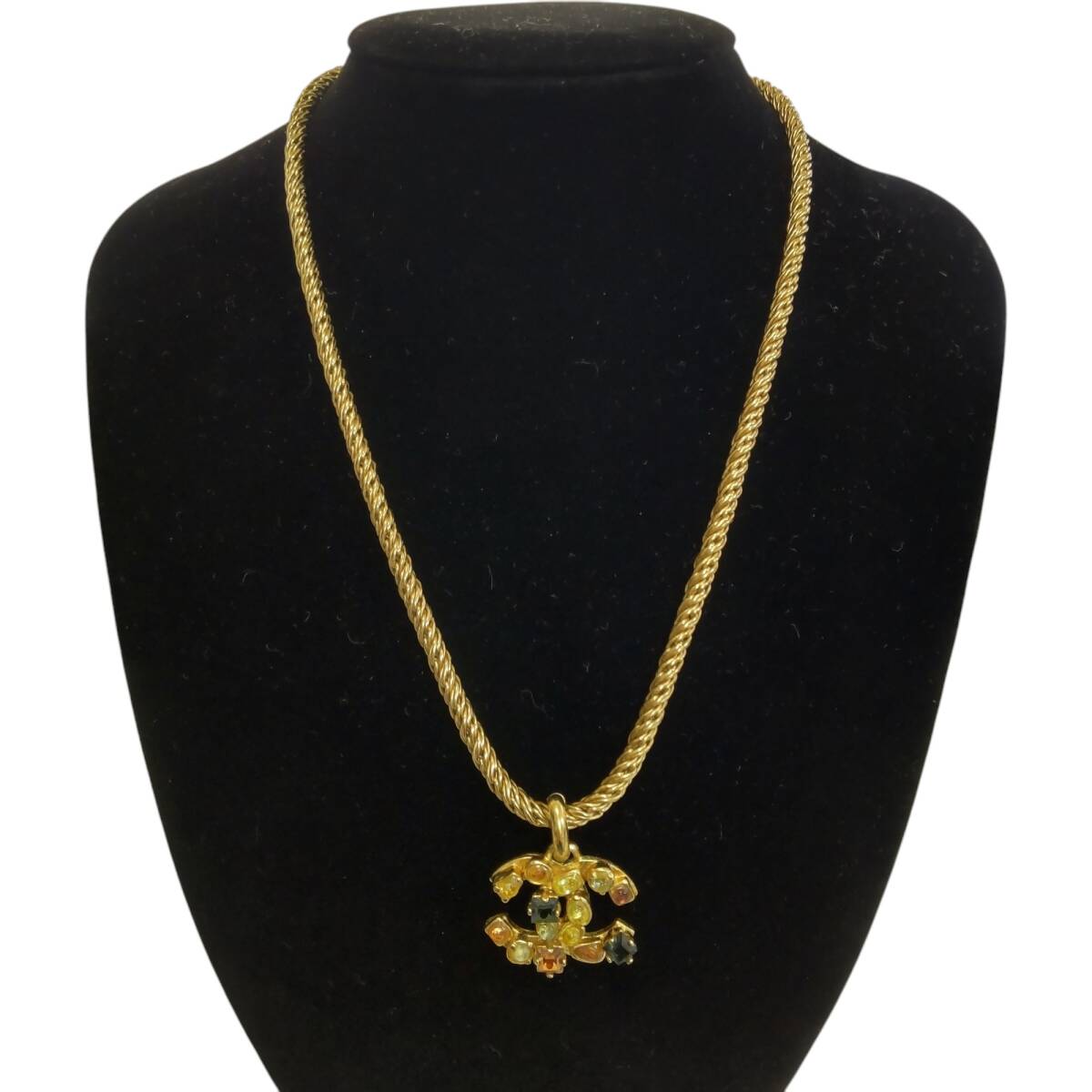 [ б/у товар ] Chanel Vintage колье камень есть CHANEL Gold корпус только S77111RD