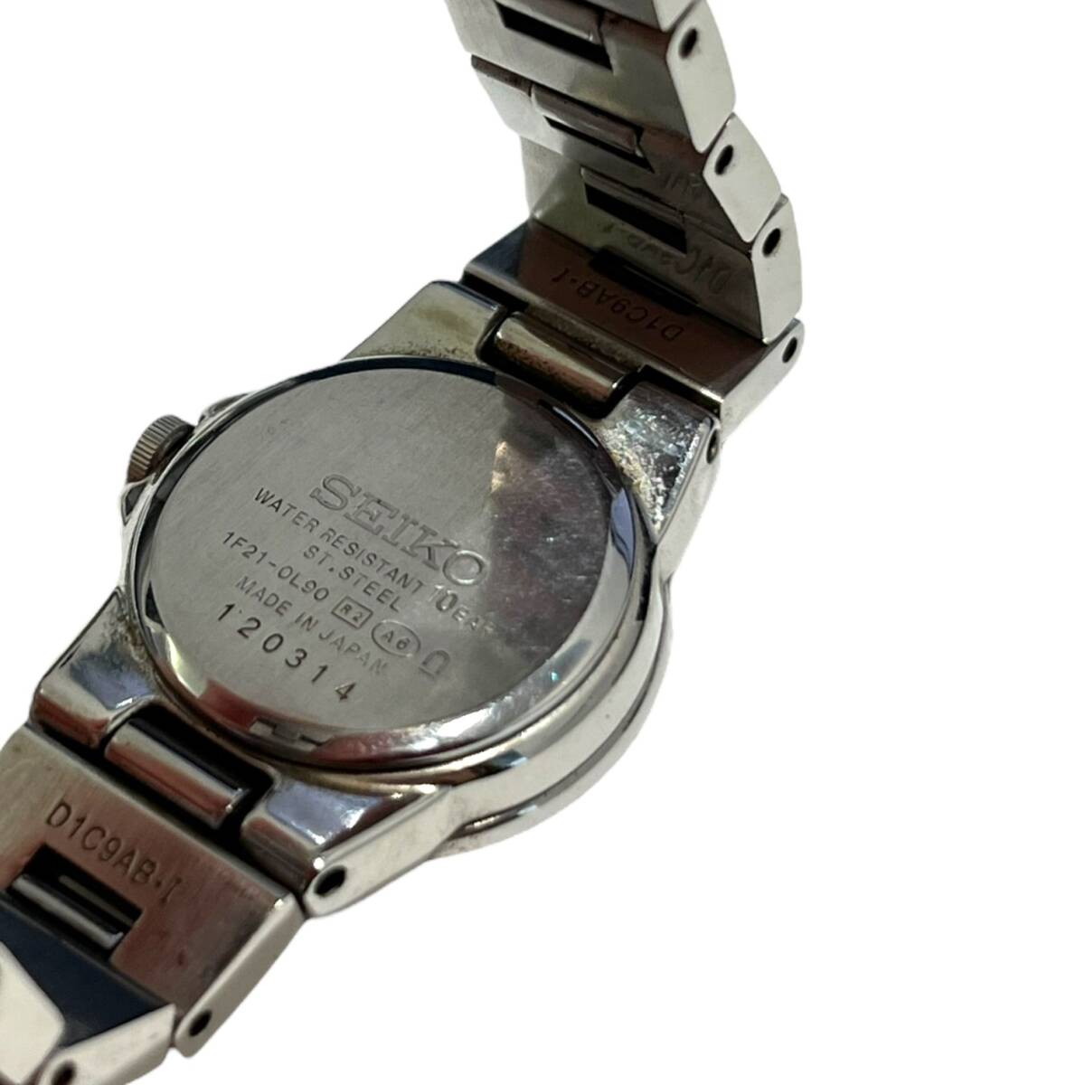 ■中古品■腕時(shí)計(jì) ３點(diǎn)まとめ MARC BY MARC JACOBS LUKIA CASIO UNTITLED 箱付き ZE2672Z