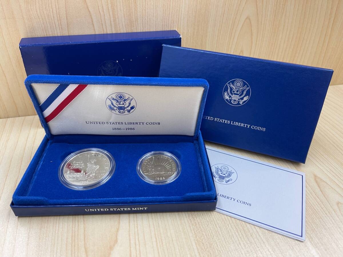 ☆美品☆UNITED STATES LIBERTY COINS 1886-1986 リバティーコインセット　（SMU4209SM)