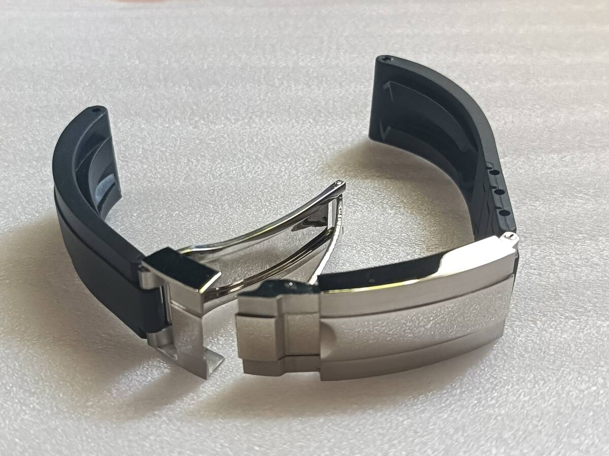 【未使用】ラバー時計ベルト グライドロッククラスプ　シルバー 互換品（訳あり）RBKL-2