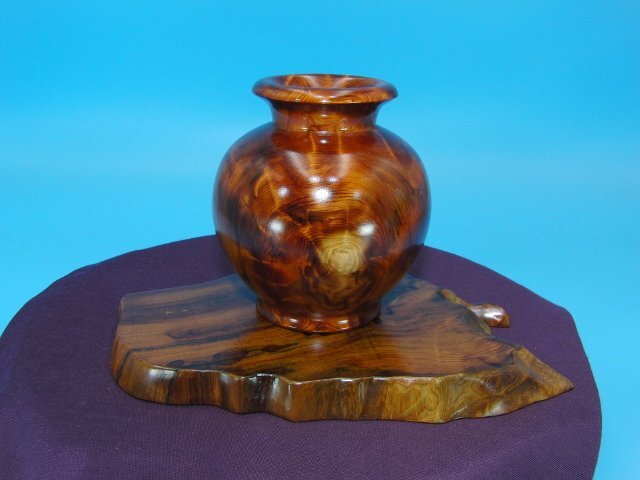 今月のお買い得品 YK-112 屋久杉製 小壷 台 花入 一輪挿 雑貨 今月のお買い得品 YK-112 屋久杉製 小壷 台 花入 一輪挿 雑貨