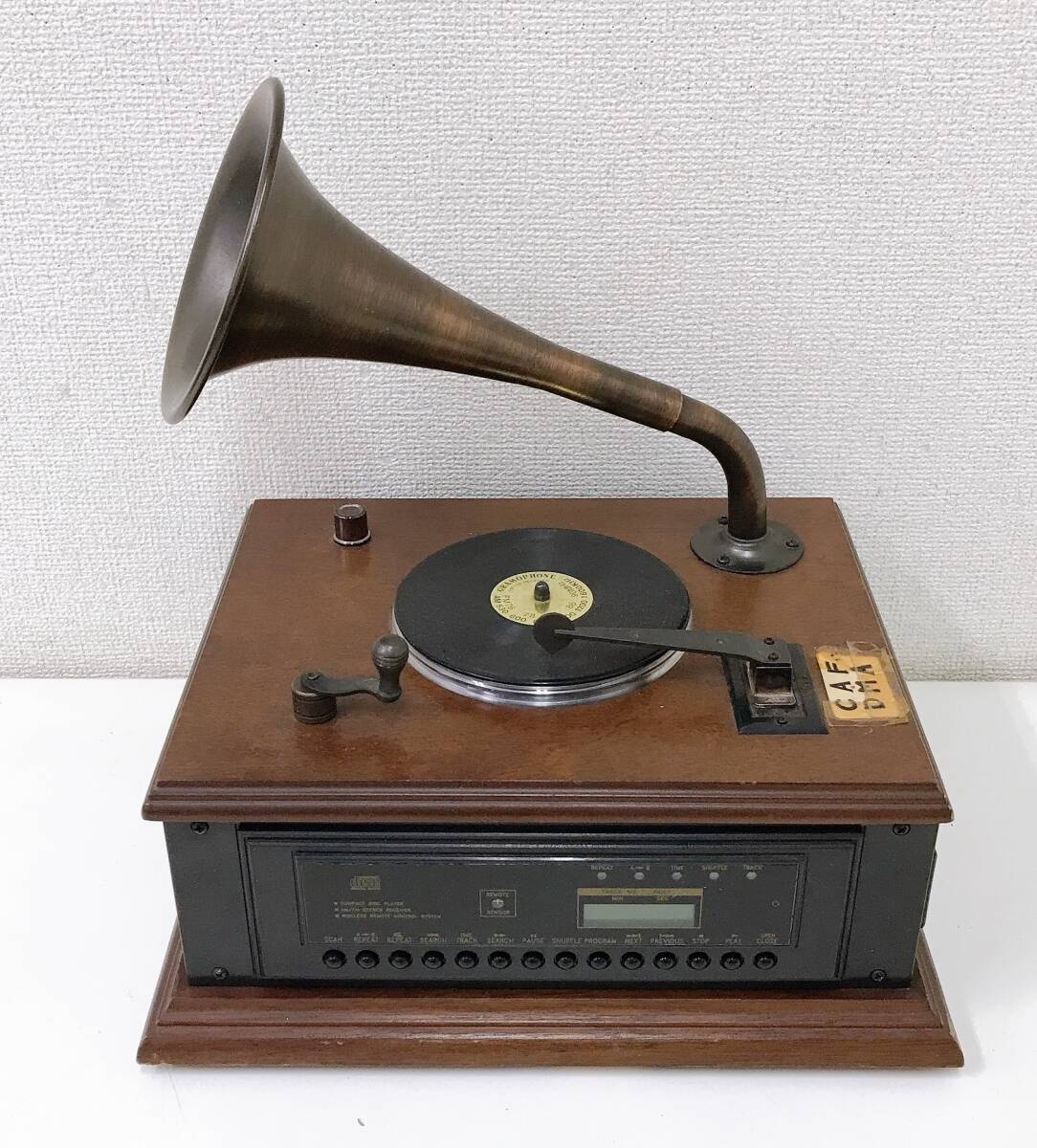 アンティーク 蓄音機型 CDプレイヤー AM/FMラジオ - レコード アンティーク 蓄音機型 CDプレイヤー AM/FMラジオ - レコード
