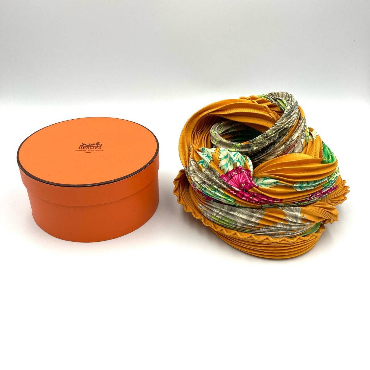 P531★エルメス HERMES スカーフ プリーツカレ