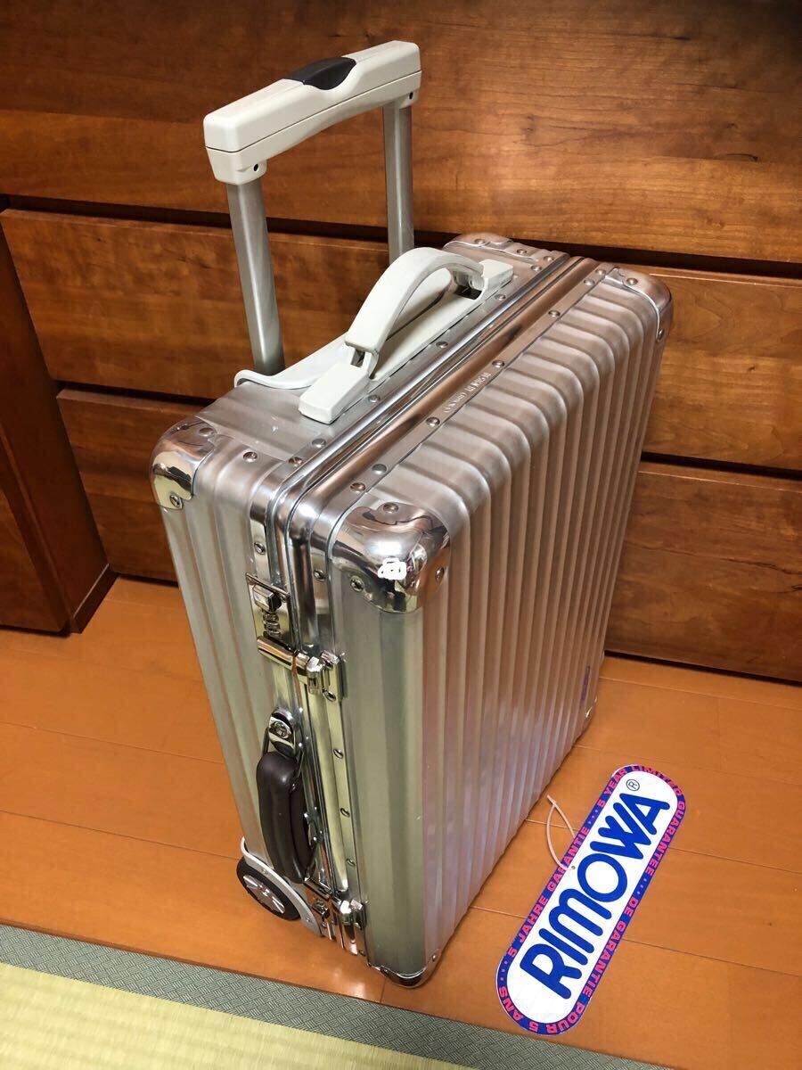 RIMOWAリモワ クラシックフライト2輪(廃盤)35l RIMOWAリモワ クラシックフライト2輪(廃盤)35l