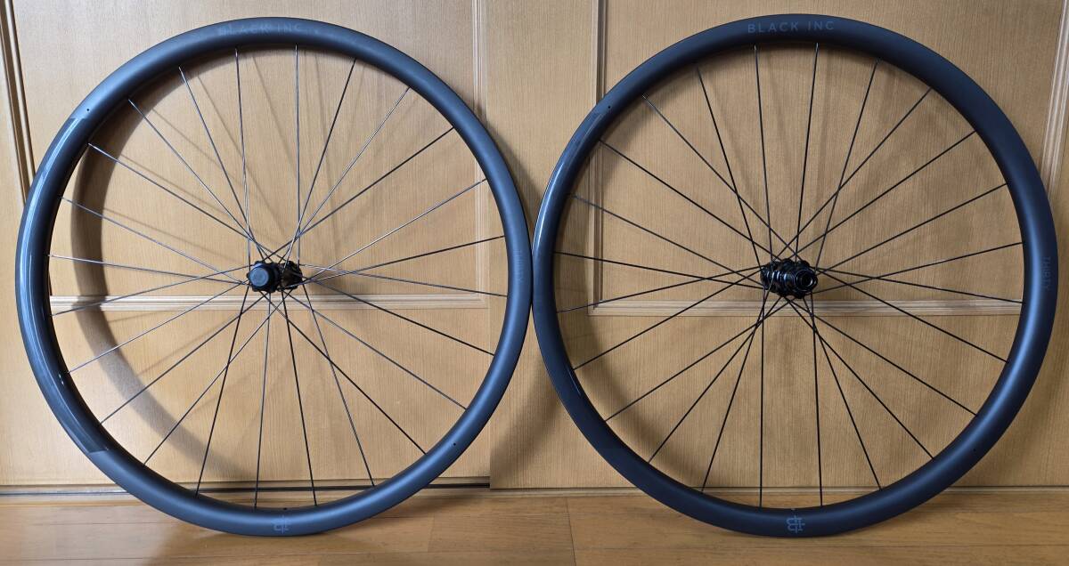 新車外し】Black inc THIRTY C 前後ホイールセット軽量ディスク 新車外し】Black inc THIRTY C 前後ホイールセット軽量ディスク