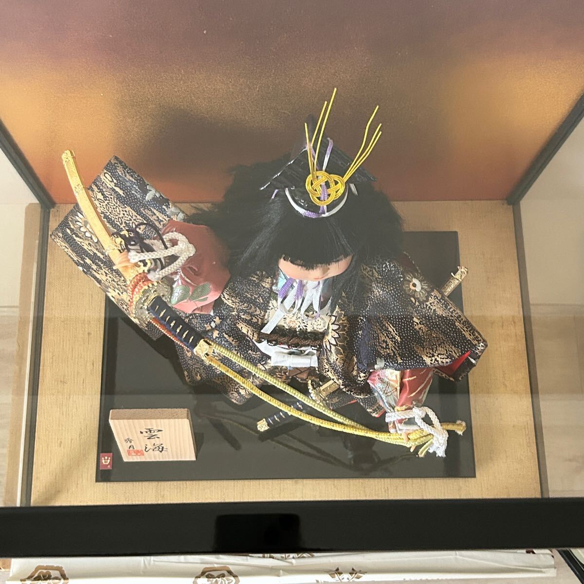 【五月人形】人形の秀月?武者人形?節(jié)句祝い?秀月云海?ガラスケース&専用箱付き?10號(hào)サイズ
