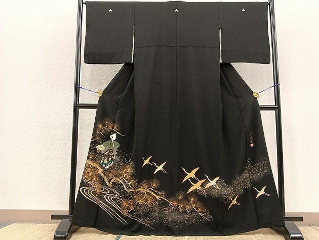 平和屋着物■豪華黒留袖　作家物　手描き　童子飛鶴松文　金彩　逸品　BAAK8324hv