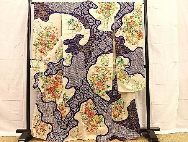 平和屋着物■豪華振袖　総絞り　駒刺繍　源氏車草花文　金彩　逸品　BAAK5291xi