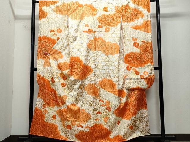 平和屋着物●豪華振袖　駒刺繍　雲取り几帳草花文　金彩　逸品　CAAI1641vf