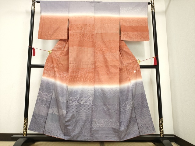 平和屋着物■訪問着　作家物　紬地　横段花文　正絹　逸品　AAAM0525Ack