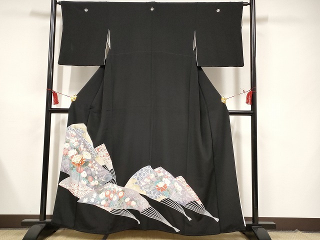 平和屋着物■豪華黒留袖　駒刺繍　扇面吉祥草花文　金彩　正絹　逸品　AAAM1223Abw
