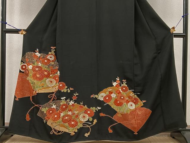 平和屋着物■豪華黒留袖　駒刺繍　檜扇吉祥草花文　金彩　正絹　逸品　BAAK5353sa