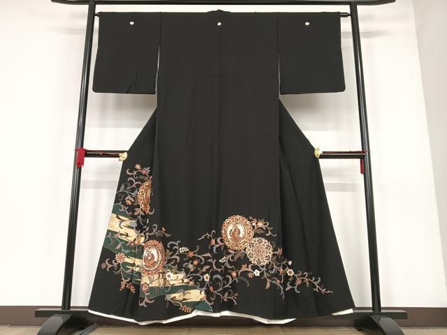平和屋着物■豪華黒留袖　駒刺繍　鳳凰花唐草文　金彩　正絹　逸品　AAAM4857ph