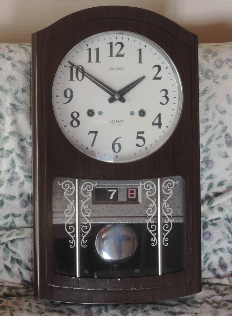 SEIKO セイコー 掛け時計 ぜんまい式 ジャンク扱い品 SEIKO セイコー 掛け時計 ぜんまい式 ジャンク扱い品 SEIKO