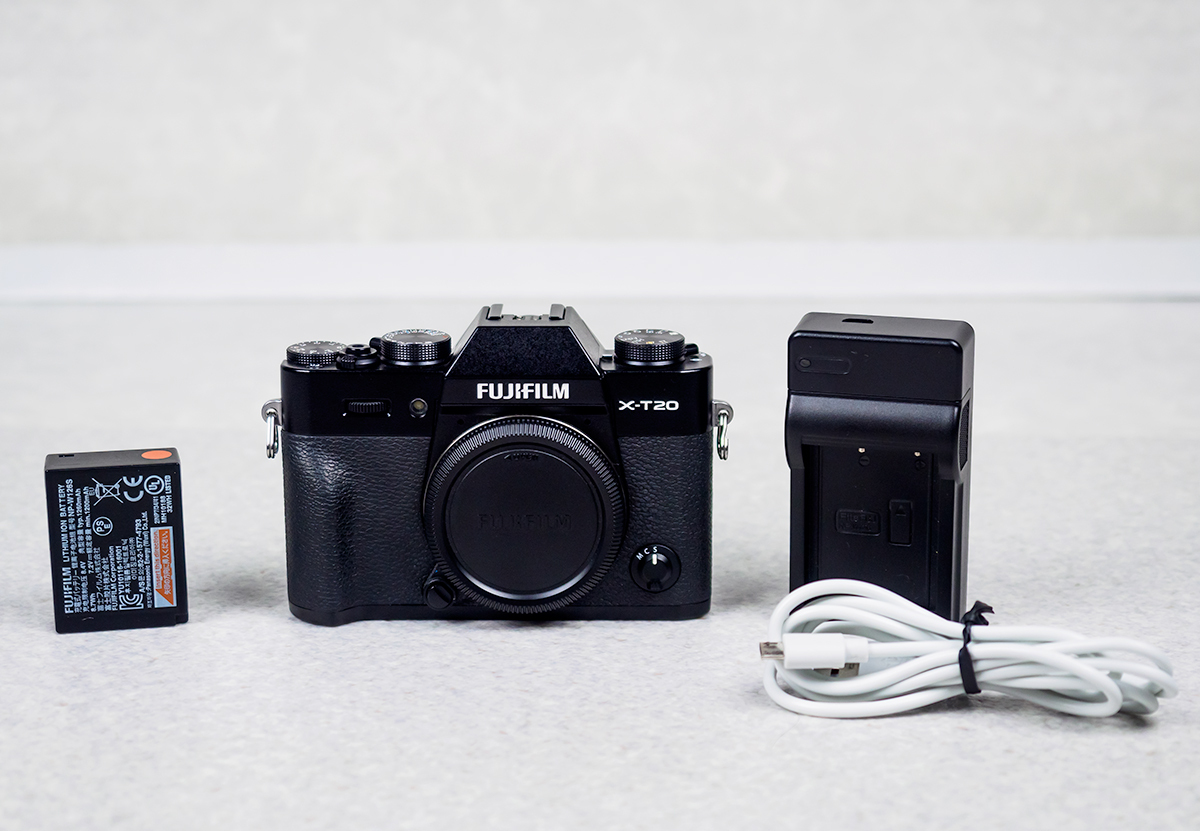 FUJIFILM フジフイルム X-T20 黒 ブラック 富士フイルム 2430万画素センサー