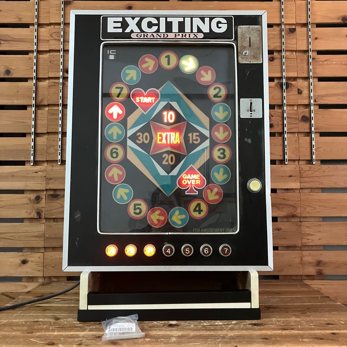 ビンテージ 10円ゲーム メダルゲーム機 EXCITING GRAND PRIX ビンテージ 10円ゲーム メダルゲーム機 EXCITING GRAND PRIX
