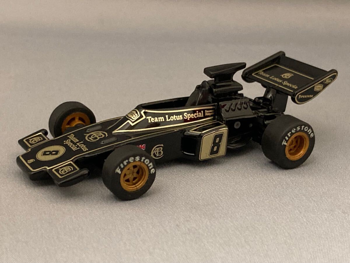 メルセデスGP ペトロナス M.シューマッハ ミニチャンプス 、サントリー ロータスコレクション ロータス 72D プルバックカー セット 中古品
