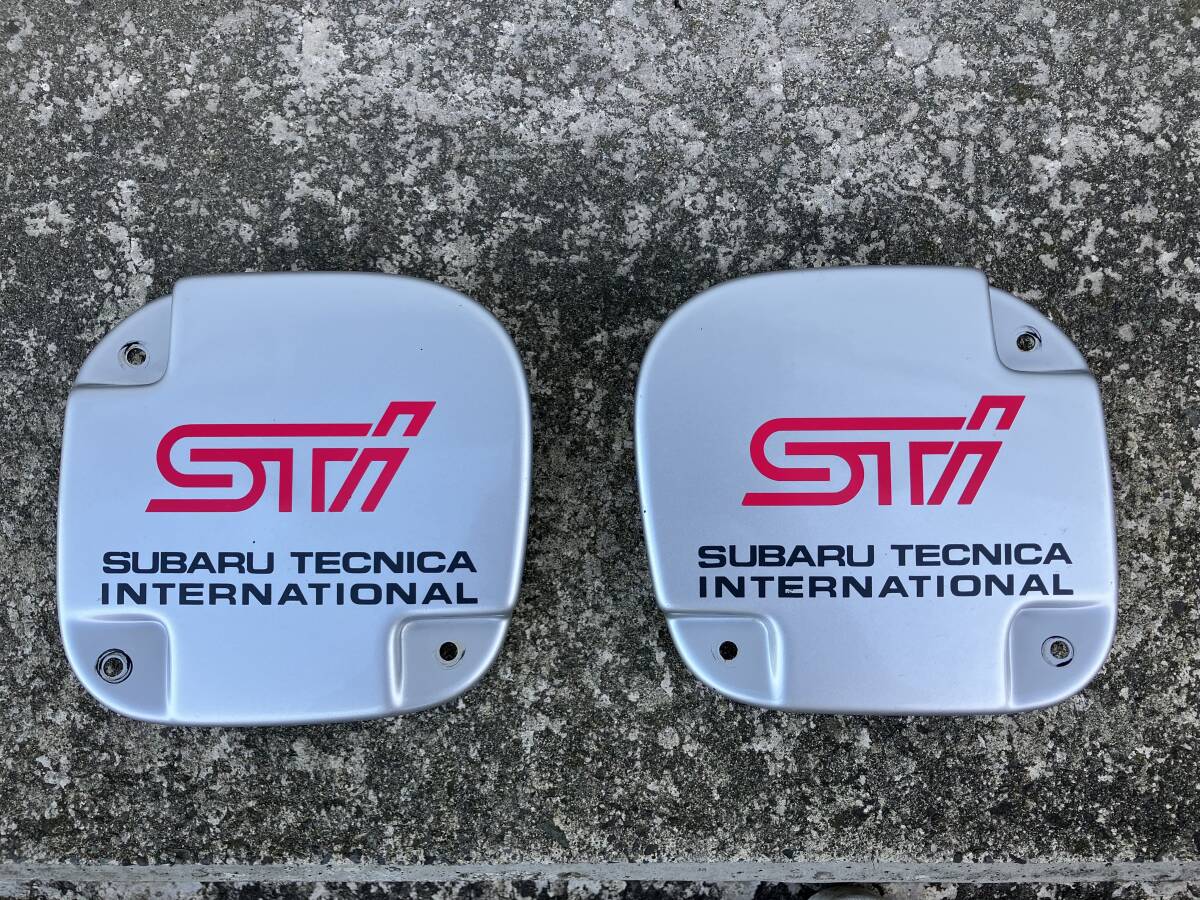 インプレッサWRX GC8 STI フォグカバーセット　箱付き　おまけチェリーレッドエンブレム