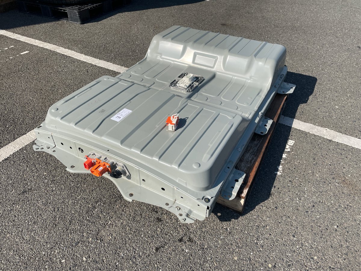 スキャン診断実施済 日産 AZE0 リーフ EV バッテリー 295B04NL0A 24kwh サービスプラグ付き 残り5セグ 187，337km 他商品同梱不可