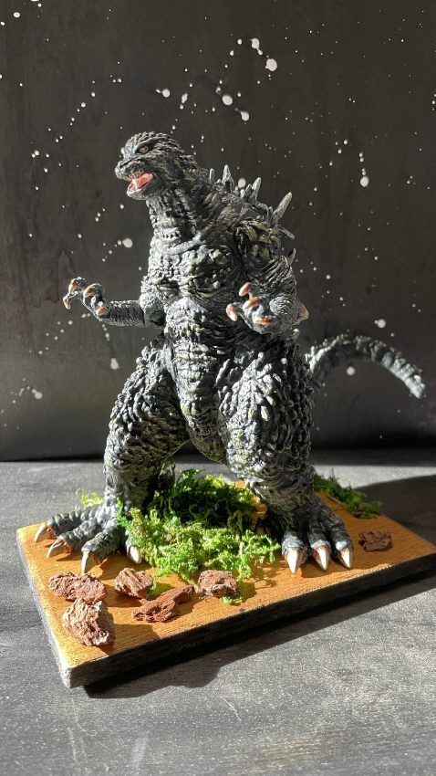 ゴジラより「手作りジオラマ・ゴジラ‐マイナス１ 」