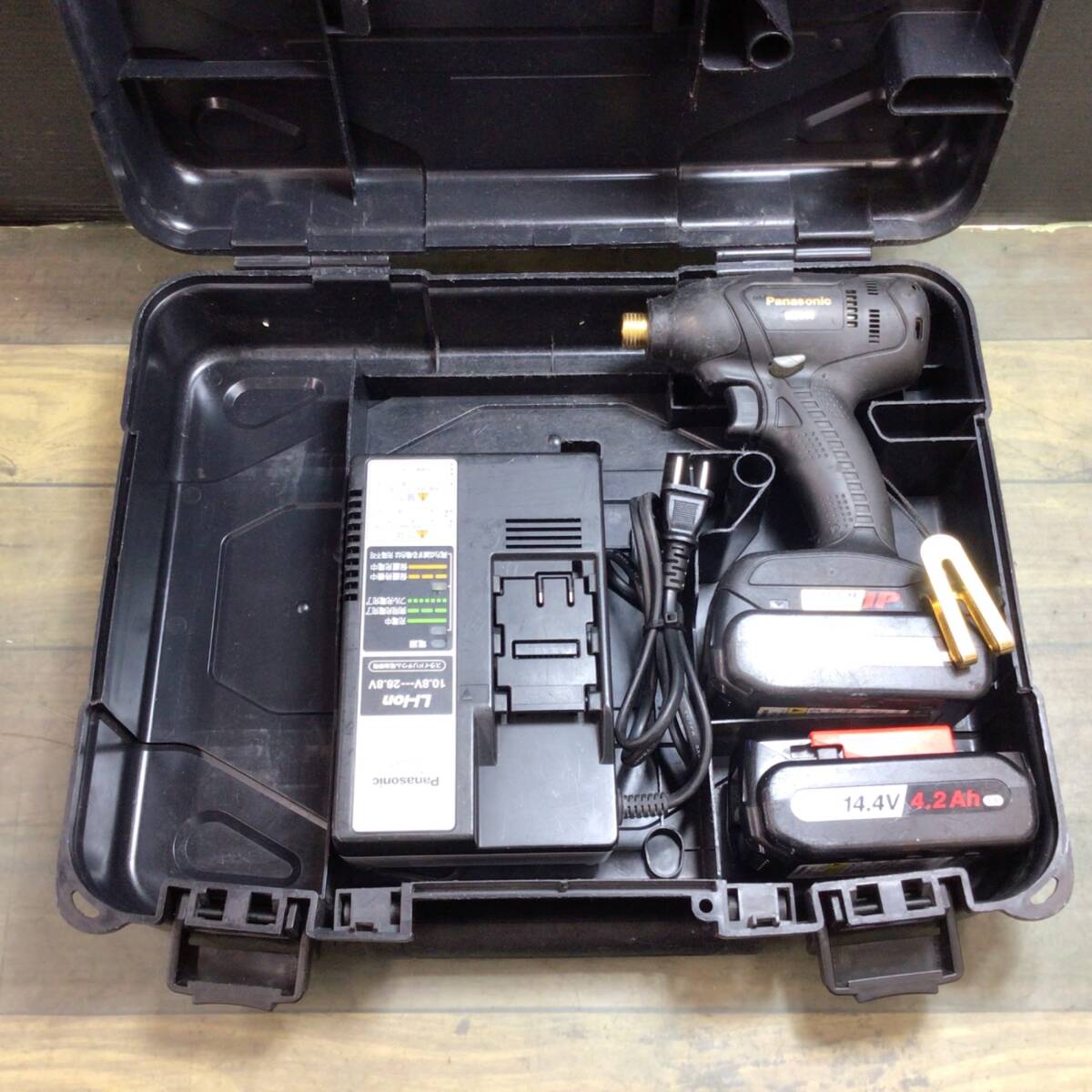 【中古品】 パナソニック(Panasonic) コードレスインパクトドライバー EZ7544LS2ST1 【代引きOK】