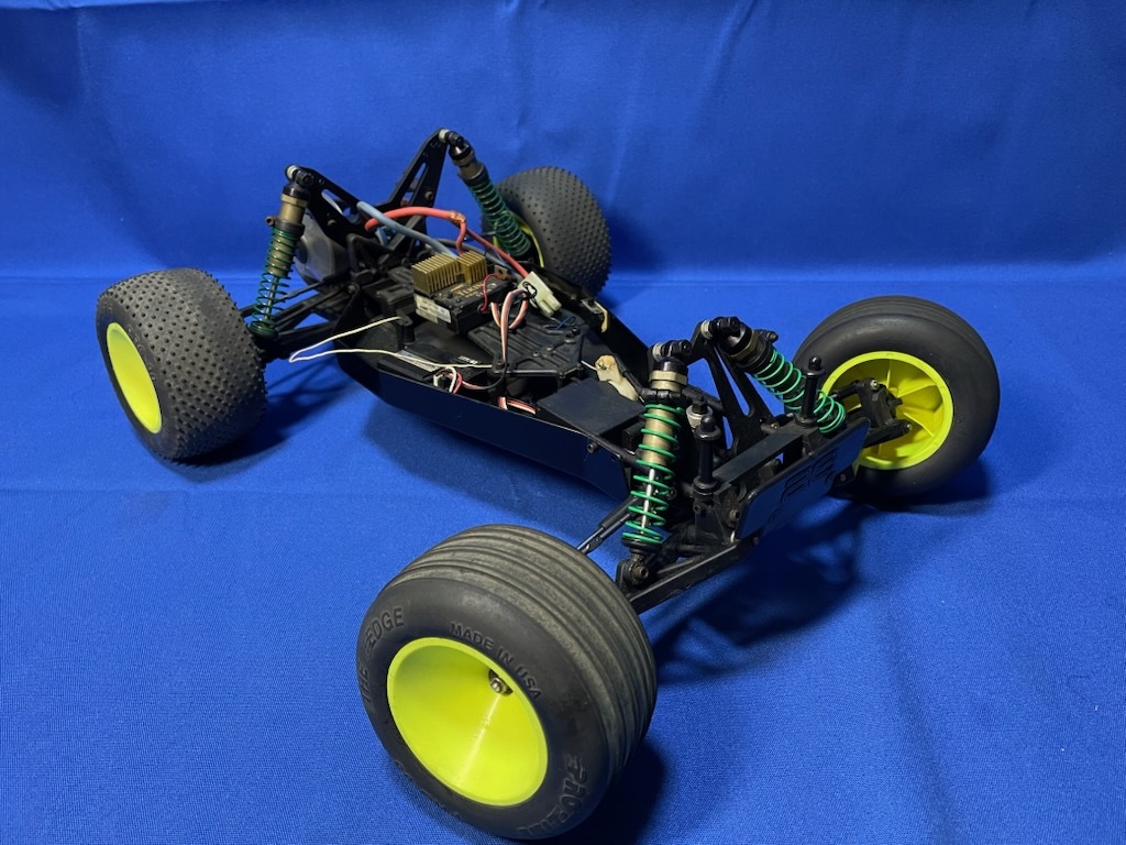 アソシ/Team ASSOCIATED　RC10T2　シャーシ、ボディー、ステッカー セット
