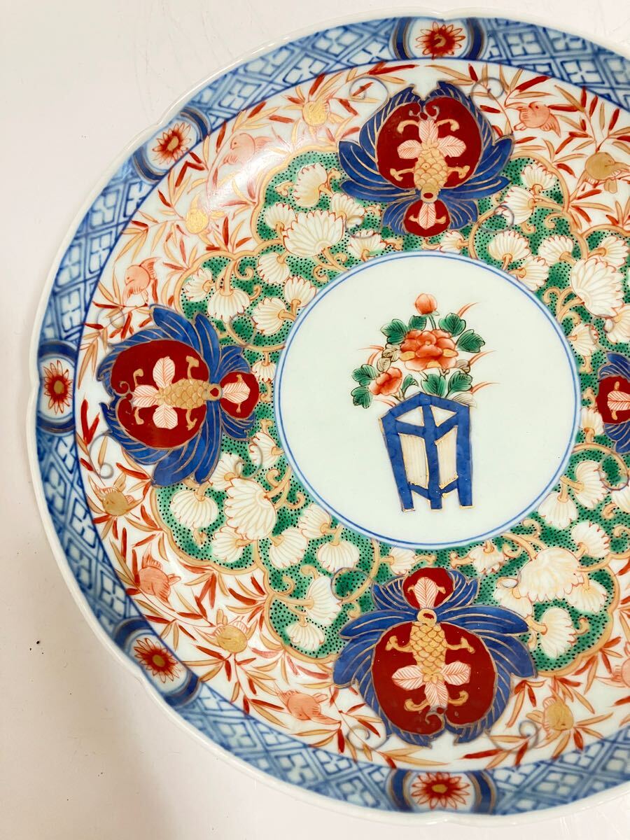 江戸後期 大聖寺伊万里の名逸品 大聖寺伊万里色絵金彩花籠図飾皿