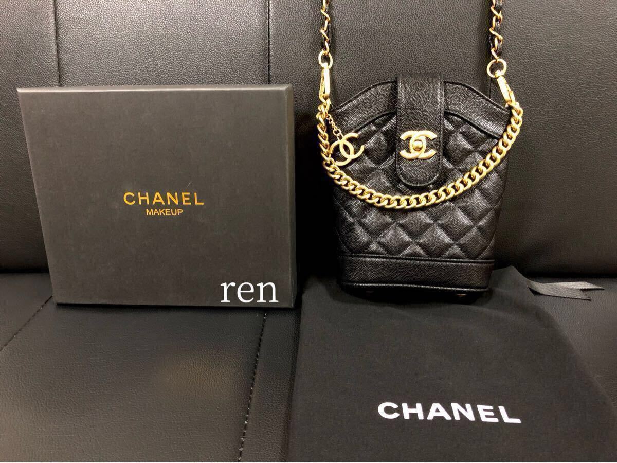 新品 CHANEL シャネル ノベルティ ショルダーバッグ ゴールド 新品 CHANEL シャネル ノベルティ ショルダーバッグ ゴールド