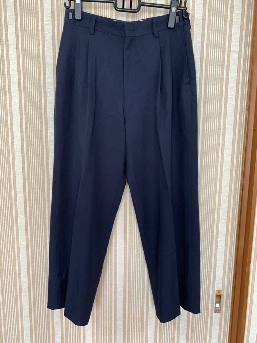 綺麗め中古 メンズスラックス 紺色 脇にアジャスター付き ウエスト72cm_画像1