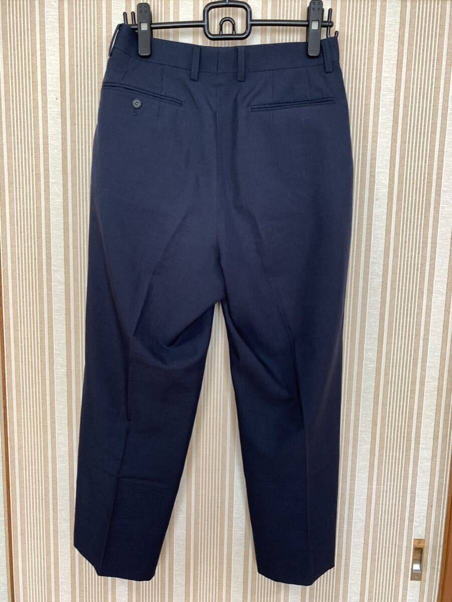 綺麗め中古 メンズスラックス 紺色 脇にアジャスター付き ウエスト72cm_画像2
