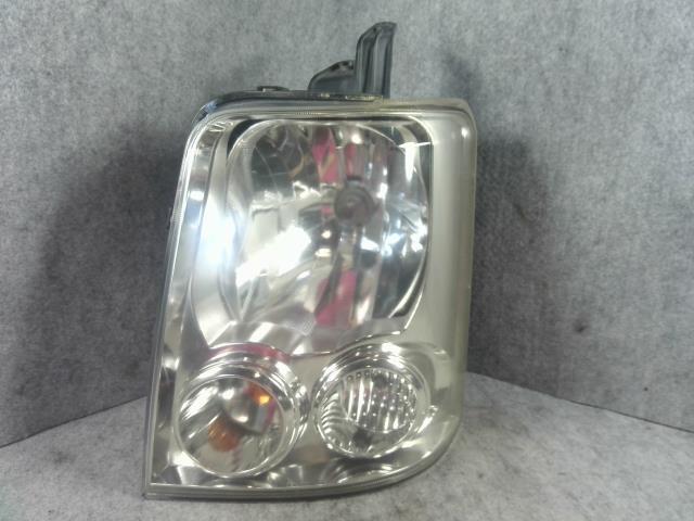 エブリィ ABA-DA64W 左ヘッドランプ JP Z7T オートモーティブ・ライティング 35300-68H61 35320-68H60