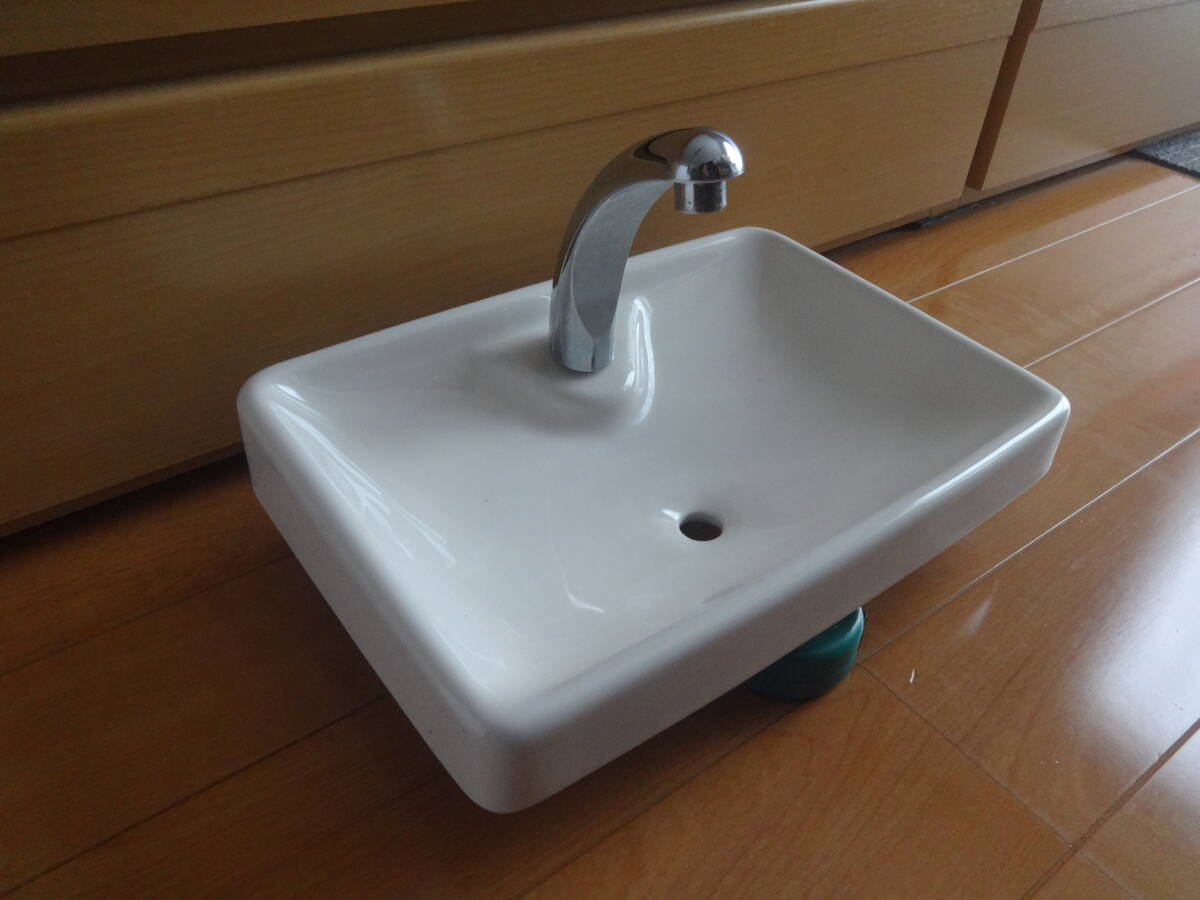 ■TOTO S673 SH671BAトイレ ロータンクフタ 蓋 ふた パステルアイボリー