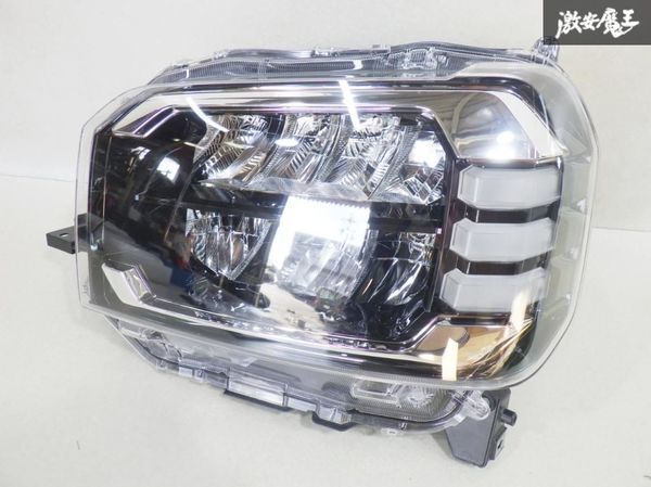 ダイハツ　タフトLA910S　右ヘッドランプ ☆レンズ綺麗☆ ダイハツ タフト LA900S LA910S 純正 左 LED