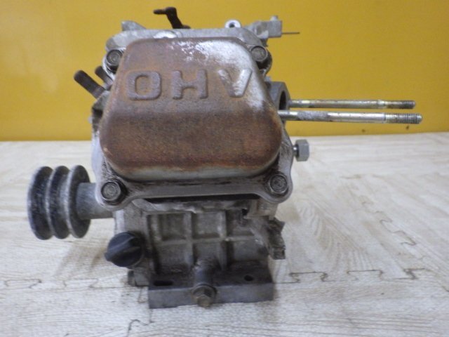 * Mitsubishi бензиновый двигатель GM131L (19) действующий двигатель часть *